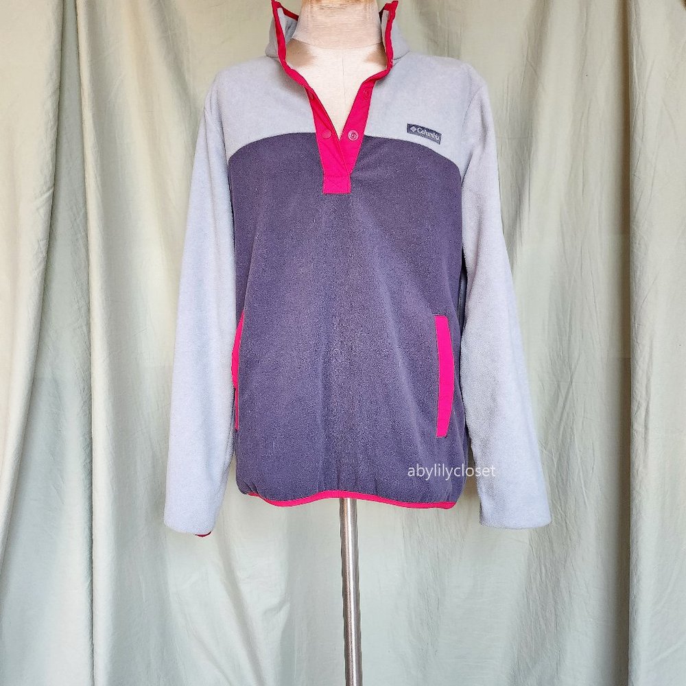 WORN TWICE Columbia sweater Size L